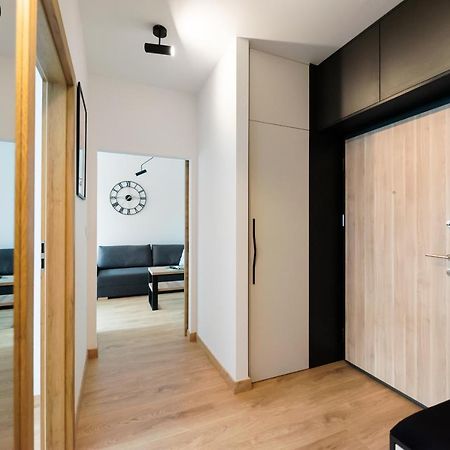 Wola Skwer Sunny Apartment 华沙 外观 照片