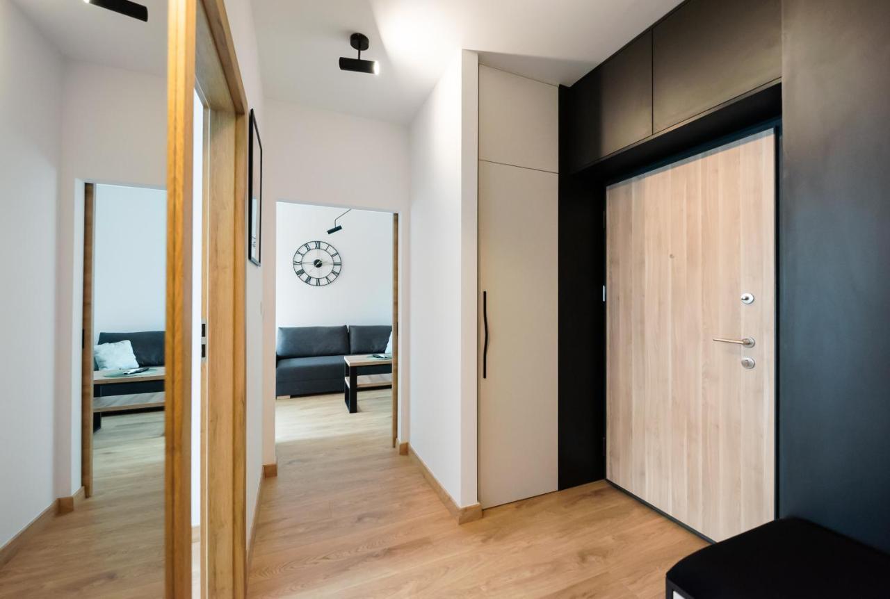 Wola Skwer Sunny Apartment 华沙 外观 照片